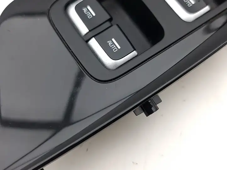 Kia Optima 93572D4910 Кнопка стеклоподъемников — фото 8