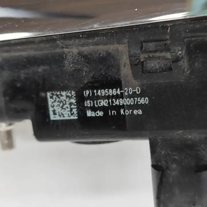 Tesla Model 3 (2017 - 2023) 149586420D Боковая камера в крыле — фото 7