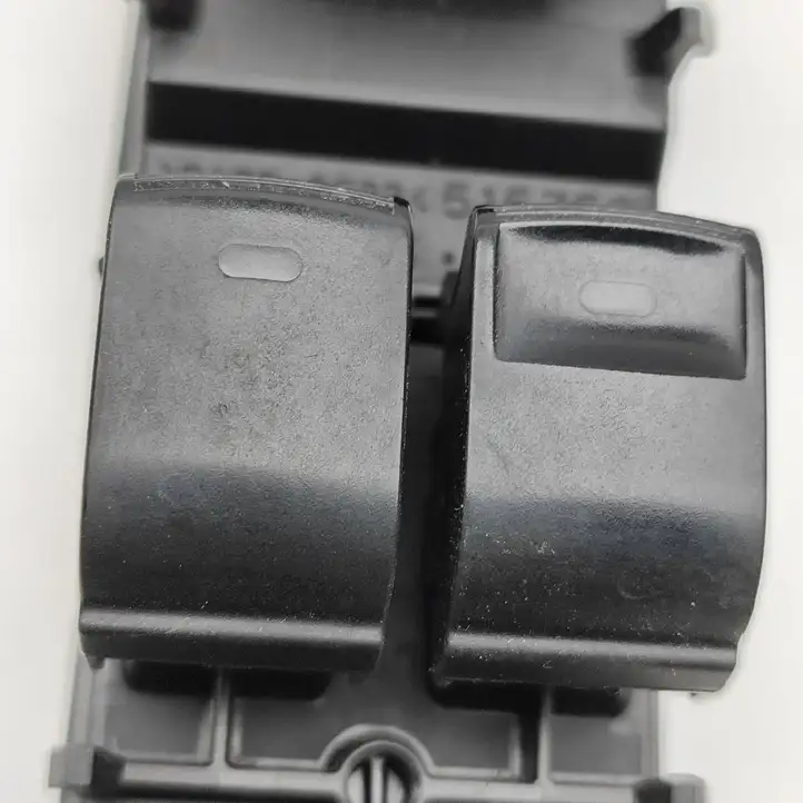Toyota (1984 - 2003) 8404060240 Кнопка стеклоподъемников — фото 4