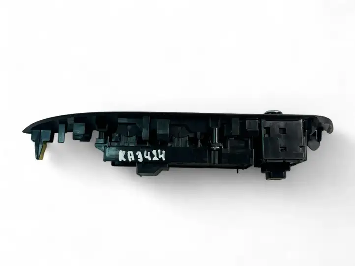 Toyota Corolla E210 E21 (2018 - ) 8404002490 Кнопка стеклоподъемников — фото 2
