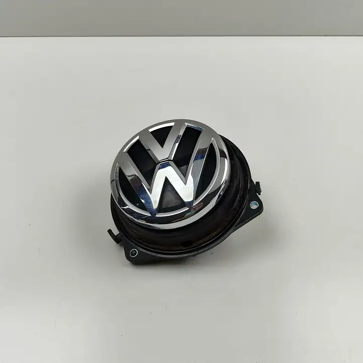 Volkswagen PASSAT B8 (2015 - ) 510827469 Кнопка закрытия багажника — фото 2