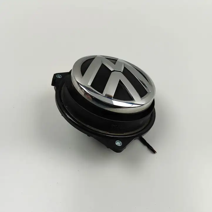 Volkswagen PASSAT B8 (2015 - ) 510827469 Кнопка закрытия багажника — фото 4