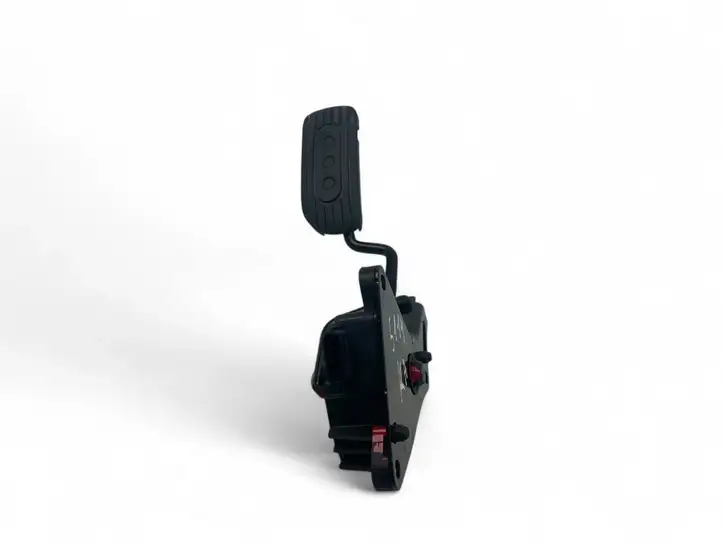 Nissan NV200 (2009 - ) 18002BJ91A Кронштейн педали акселератора — фото 2