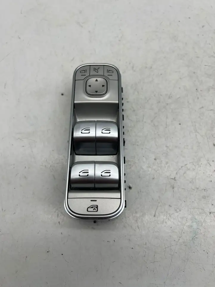Mercedes-Benz GLE W167 (2019 - ) A1679054501 Блок кнопок стеклоподъемников — фото 1
