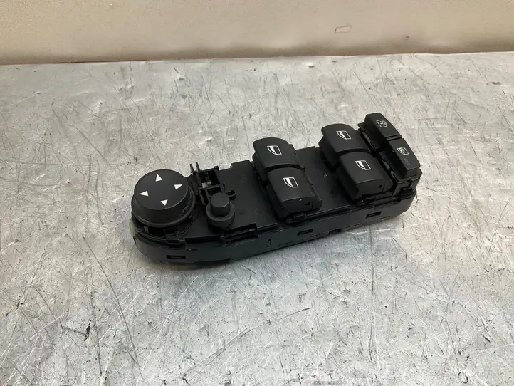 BMW 5 E60 E61 (2004 - 2010) 9122113 Кнопка стеклоподъемников — фото 1