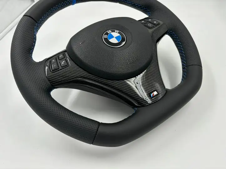 BMW 1 E82 E88 (2007 - 2014) Руль — фото 3