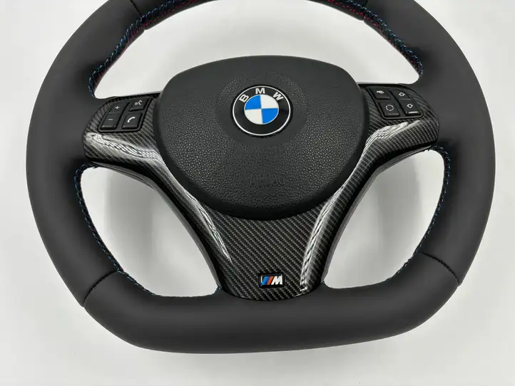 BMW 1 E82 E88 (2007 - 2014) Руль — фото 2