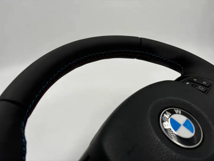 BMW 1 E82 E88 (2007 - 2014) Руль — фото 5