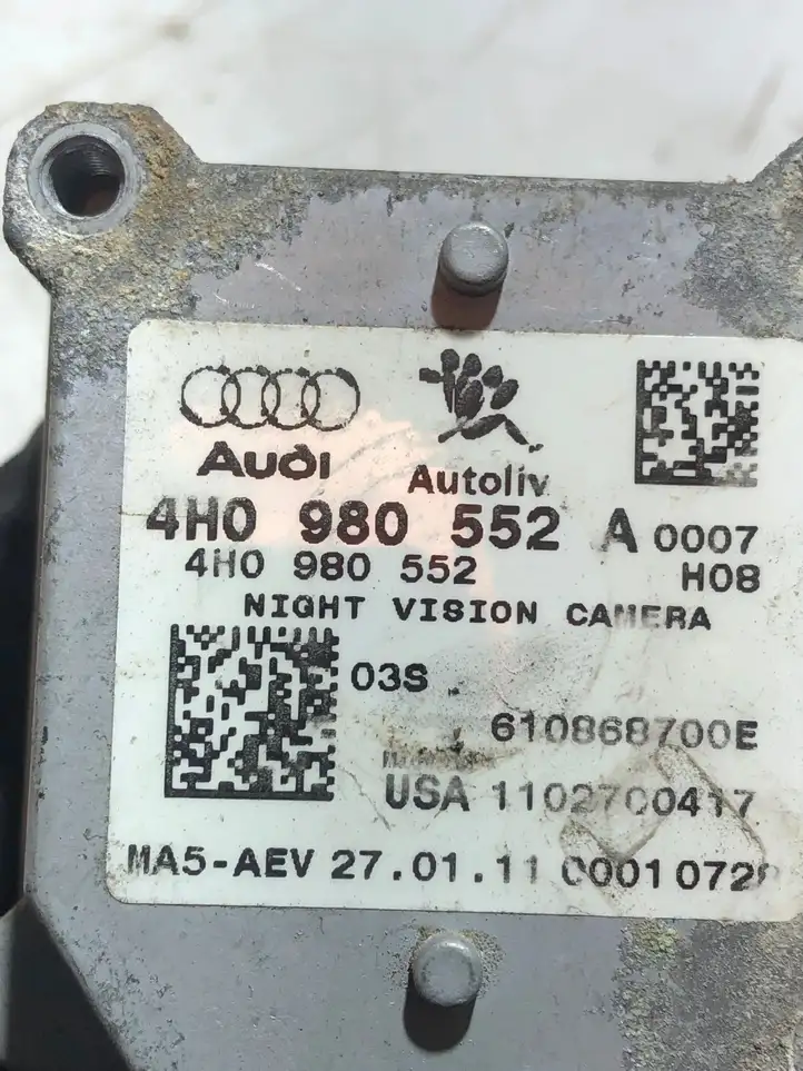 Audi A8 S8 D4 4H 4H0980552A Камера ночного видения — фото 5