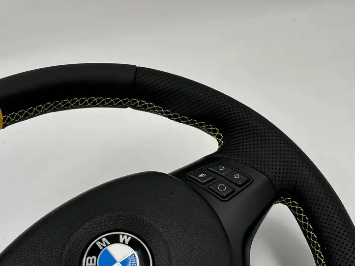 BMW 1 E82 E88 (2007 - 2014) Руль — фото 3