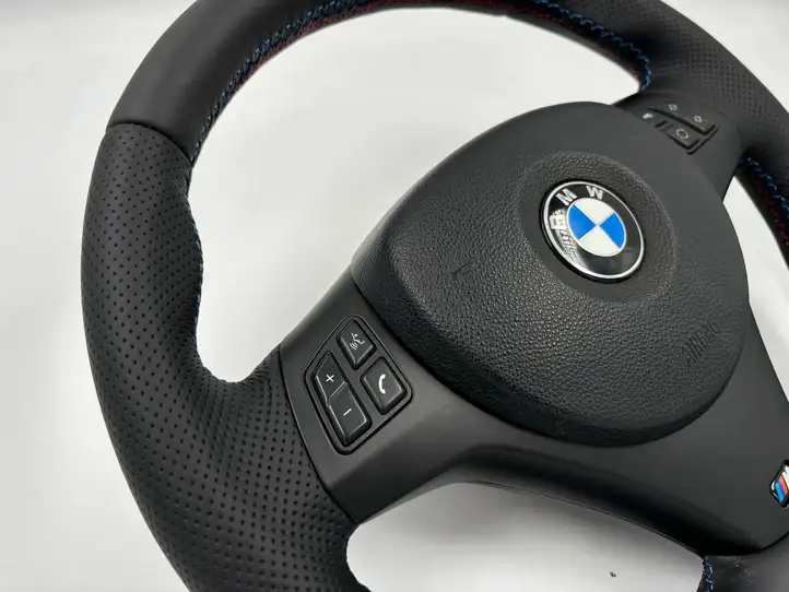 BMW 1 E82 E88 (2007 - 2014) Руль — фото 5