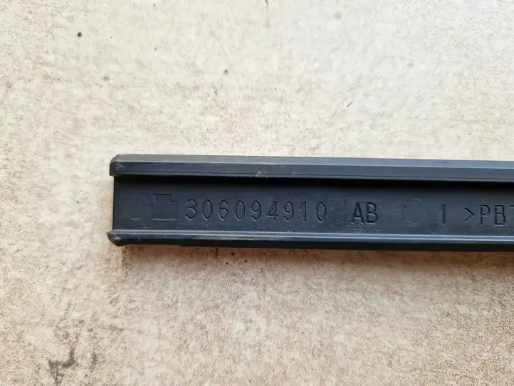 Mercedes-Benz E C207 W207 (2009 - 2017) A2078600357 Регулятор ремня безопасности — фото 4