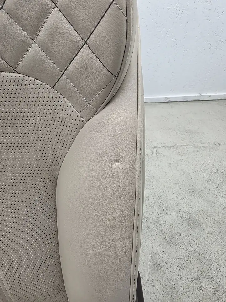 Bentley Bentayga (2015 - ) Комплект салона — фото 9
