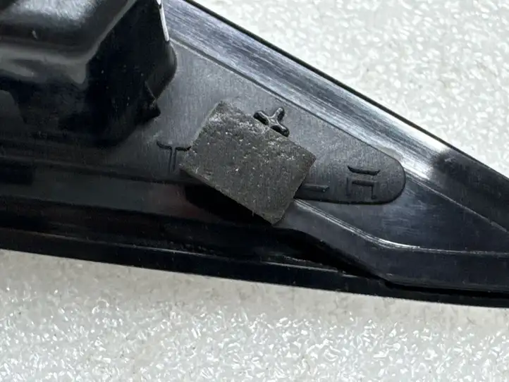 Tesla Model Y (2019 - 2024) 149586520D Боковая камера в крыле — фото 10