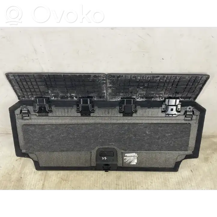 BMW X7 G07 Пол багажника — фото 4