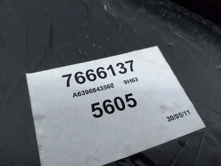 Mercedes-Benz Vito Viano W639 (2010 - 2015) A6396843560 Нижняя часть сиденья переднего пассажира — фото 3