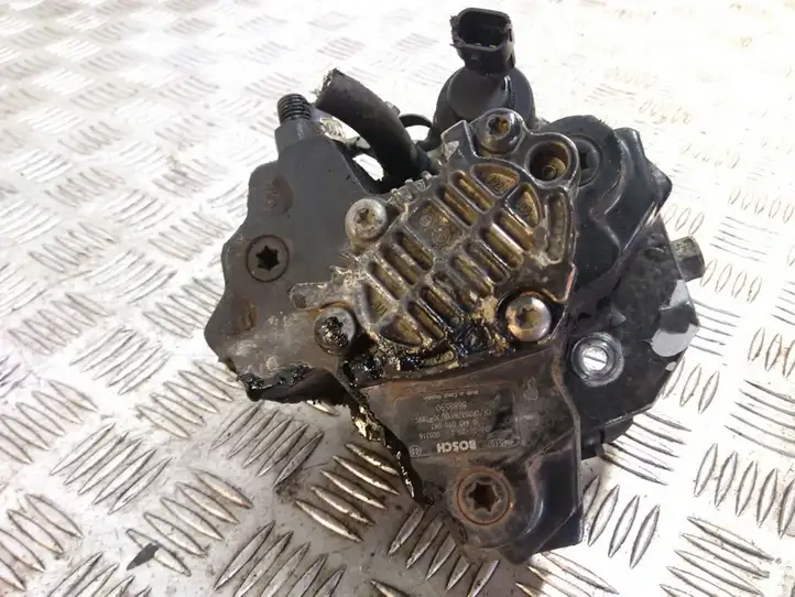 Volvo S60 (2000 - 2004) 8689590 Топливный насос — фото 2