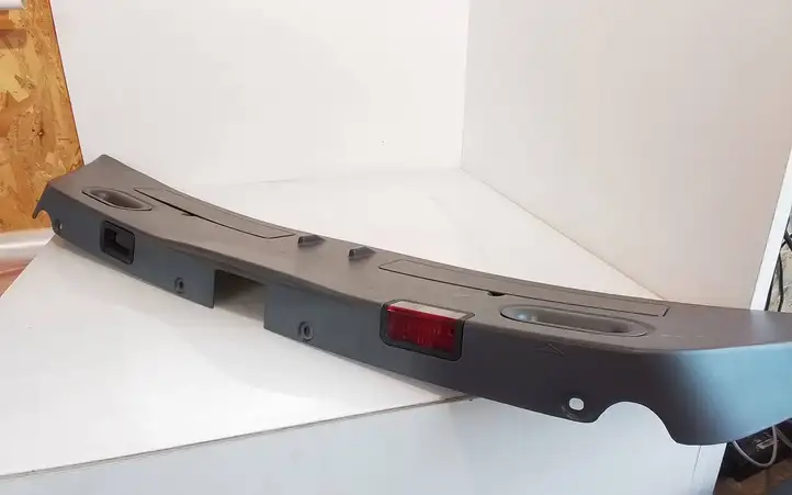 BMW 7 E65 E66 (2001 - 2008) 51497007030 Прочая отделка багажника — фото 3
