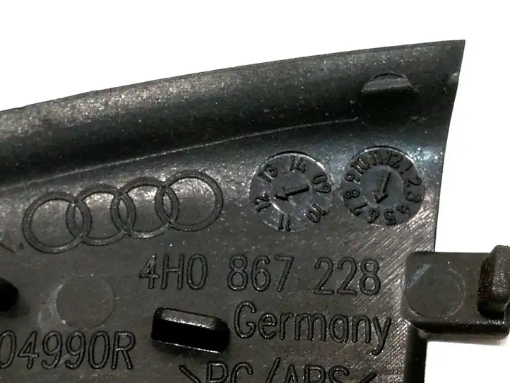Audi A8 S8 D4 4H (2010 - 2014) 4H0867228 Прочая отделка задней двери — фото 2