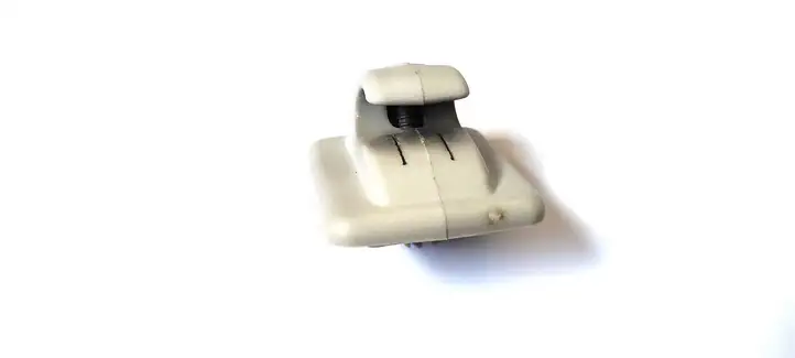 Citroen C5 (2004 - 2008) Крепление солнцезащитного козырька — фото 3