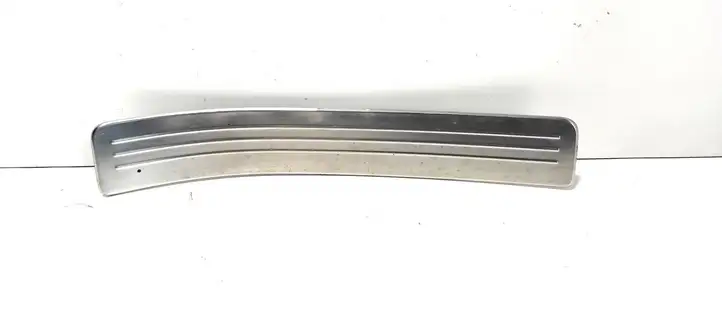 Mercedes-Benz C W204 (2007 - 2014) A2046800335 Внутренняя отделка заднего порога — фото 1