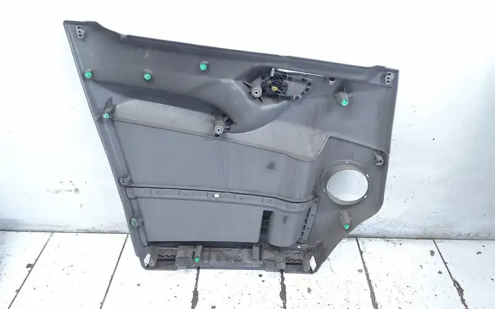 Mercedes-Benz Sprinter W906 (2006 - 2018) A9067270171 Обшивка передней двери — фото 2