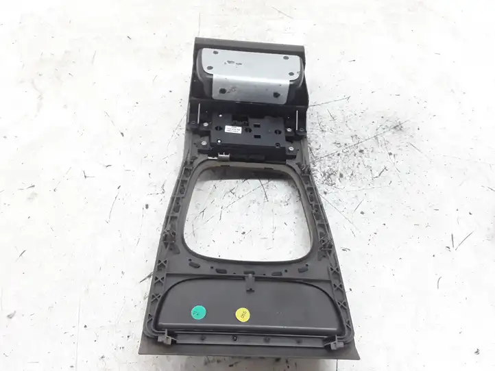Porsche Cayenne (9PA) (2002 - 2010) 7L5862531D Центральная консоль — фото 4