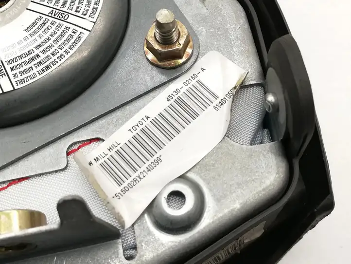 Toyota Corolla E120 E130 (2000 - 2004) Подушка безопасности руля — фото 4