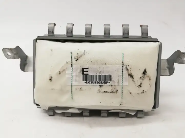 Nissan X-Trail T31 (2007 - 2014) Подушка безопасности пассажира — фото 1