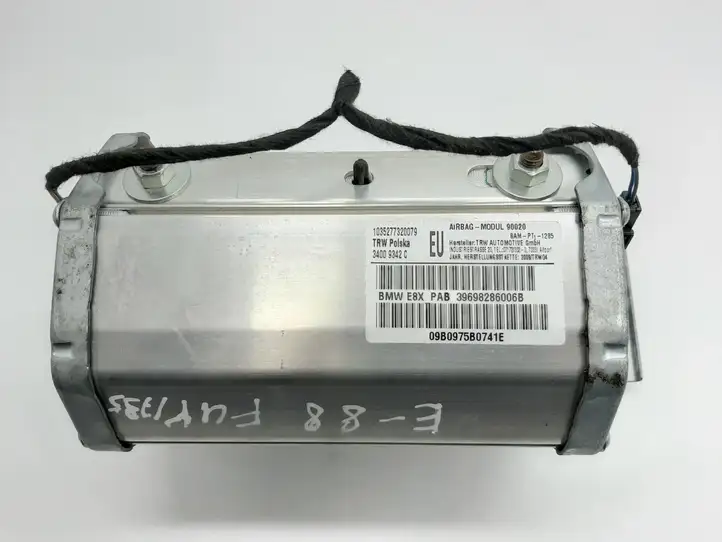 BMW 1 E82 E88 (2007 - 2014) 39698286006B Подушка безопасности пассажира — фото 1