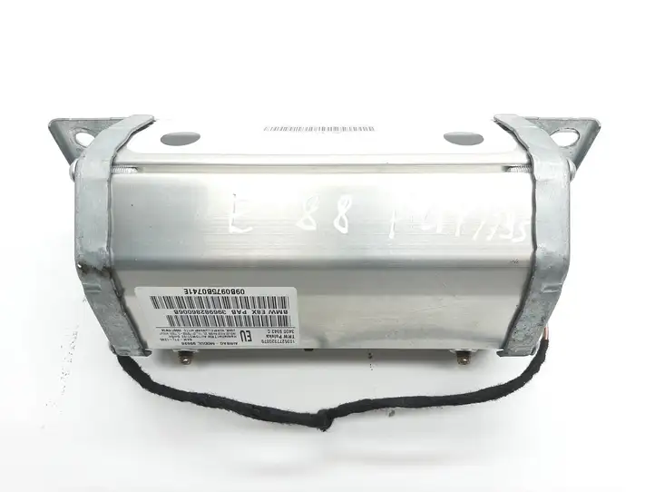 BMW 1 E82 E88 (2007 - 2014) 39698286006B Подушка безопасности пассажира — фото 2