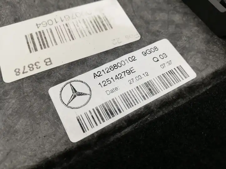 Mercedes-Benz E W212 (2009 - 2016) A2126800102 Пол багажника — фото 3