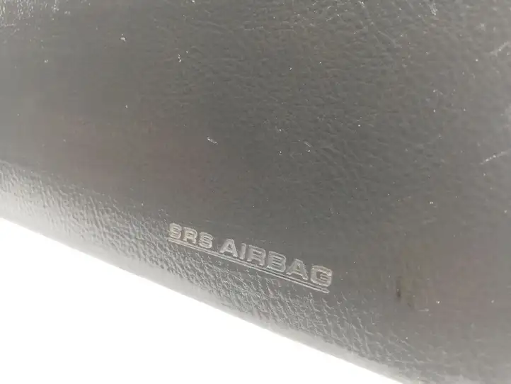 Toyota Avensis Verso (2004 - 2009) Подушка безопасности пассажира — фото 2