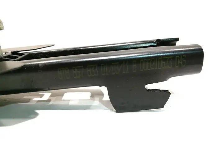 Audi A7 S7 4G (2010 - 2014) 8T8857833 Электродвигатель регулировки ремня безопасности — фото 2