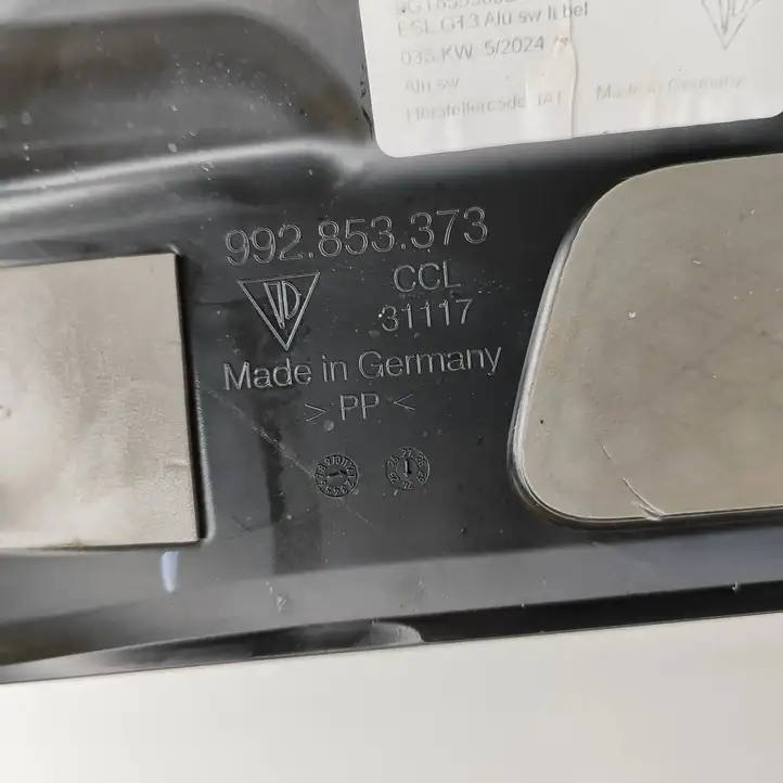 Porsche 911 992 (2019 - ) 992853373 Внутренняя обшивка порога (комплект) — фото 5