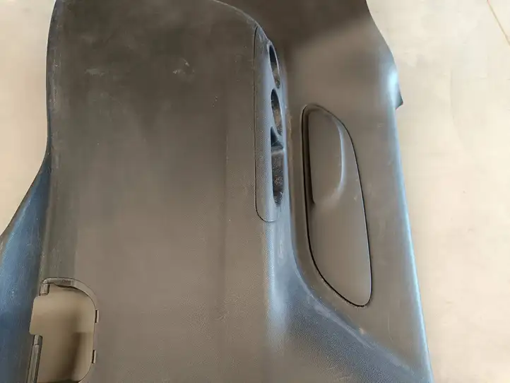 Chrysler Pacifica (2016 - ) 5RJ20DX9AI Верхняя боковая отделка заднего сиденья — фото 6