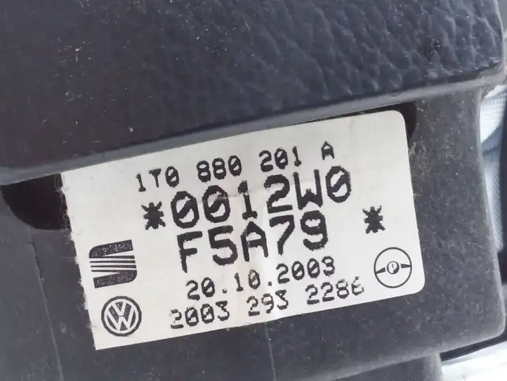 Volkswagen Touran I (2003 - 2010) F5A79 Подушка безопасности руля — фото 3