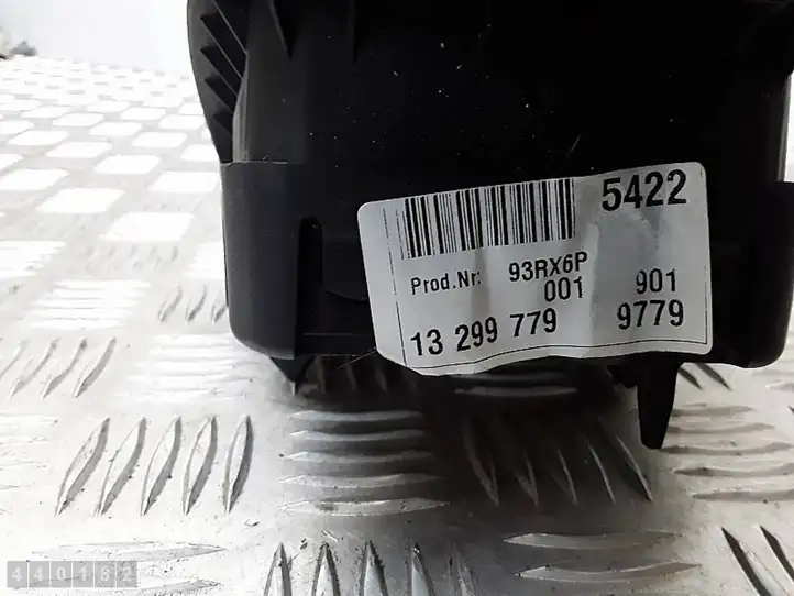 Opel Astra J (2012 - 2015) 13299779 Подушка безопасности руля — фото 8