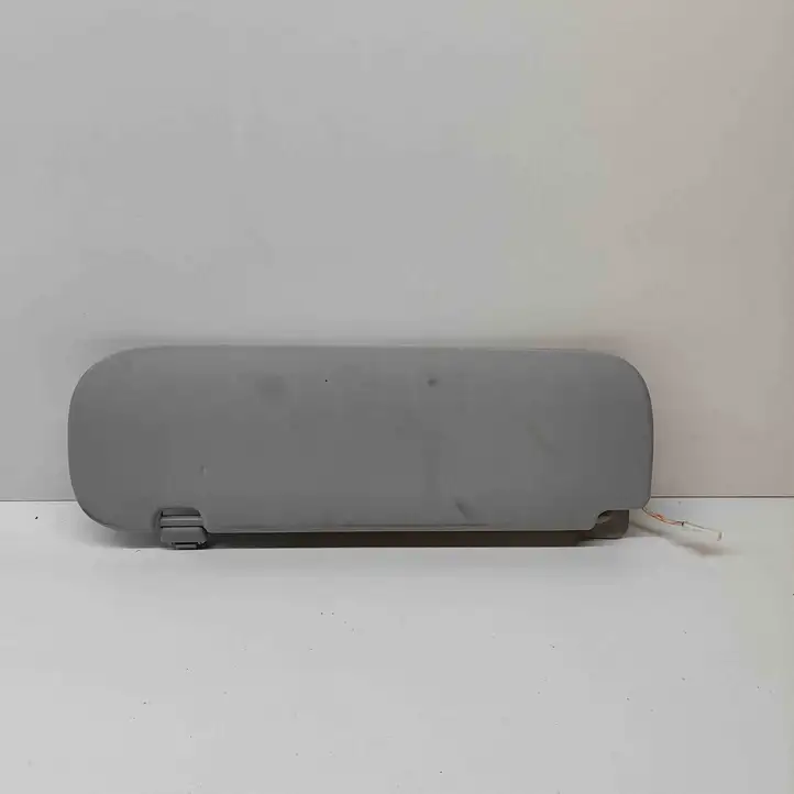 Tesla Model Y (2019 - 2024) 153308800D Солнцезащитный козырек — фото 1