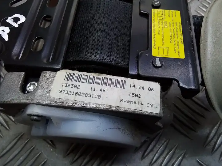 Toyota Avensis T250 (2006 - 2009) 7321005051 Передний ремень безопасности — фото 1