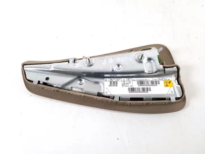 Mercedes-Benz C W204 (2007 - 2014)  A2048600205 Подушка безопастности сиденья