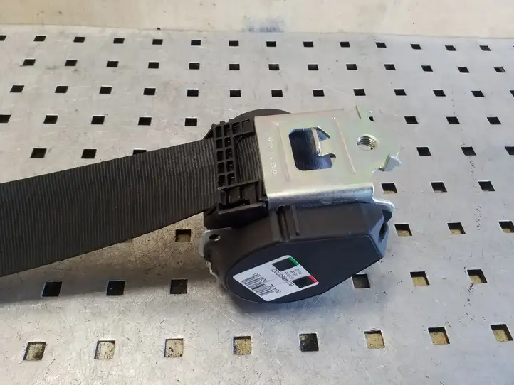 Dacia Sandero (2016 - )  888506476R Средний ремень безопасности ()