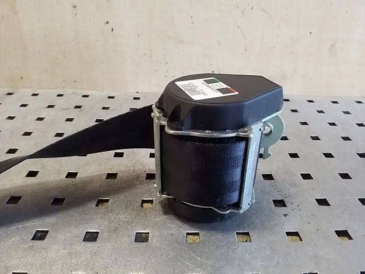 Dacia Sandero (2016 - )  888506476R Средний ремень безопасности ()