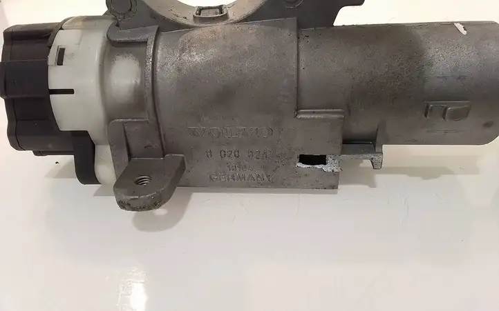 Volvo S60 (2000 - 2004)  8626324 Замок зажигания