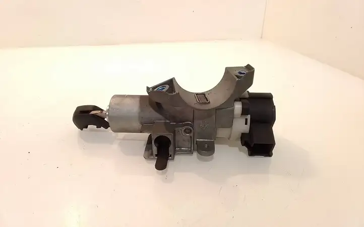 Volvo S60 (2000 - 2004)  8626324 Замок зажигания