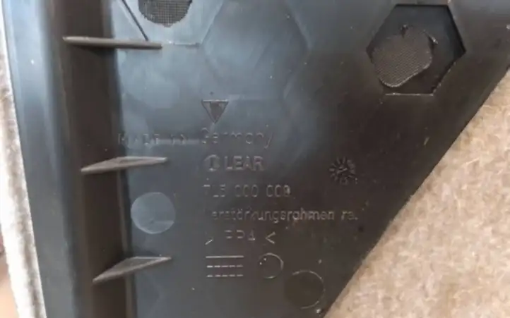 Porsche Cayenne (9PA) (2002 - 2010)  7L5867038N Боковая панель