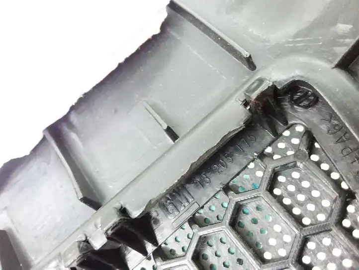 Opel Corsa D (2006 - 2010)  13205175 Отделка внутренней панели