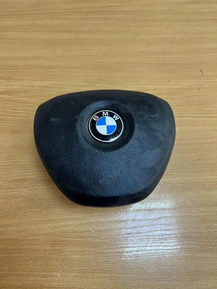 BMW 5 F10 F11 (2009 - 2016) 609531100C Подушка безопасности руля — фото 3