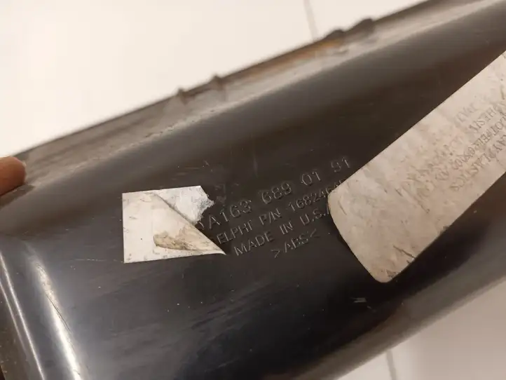 Mercedes-Benz ML W163 (1997 - 2005)  A1636890191 Комплект ящика для вещей (бардачка)