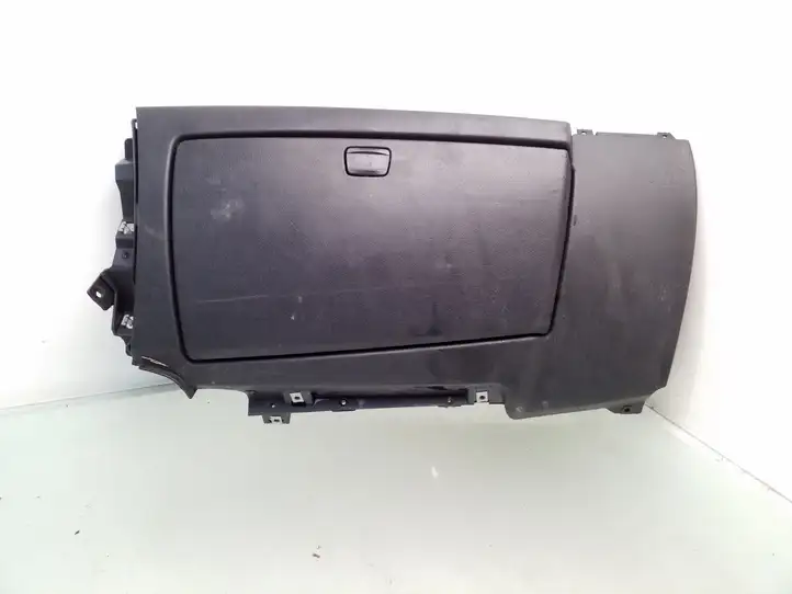 BMW 1 E81 E87 (2004 - 2011) 51457135696 Бардачок в сборе — фото 1